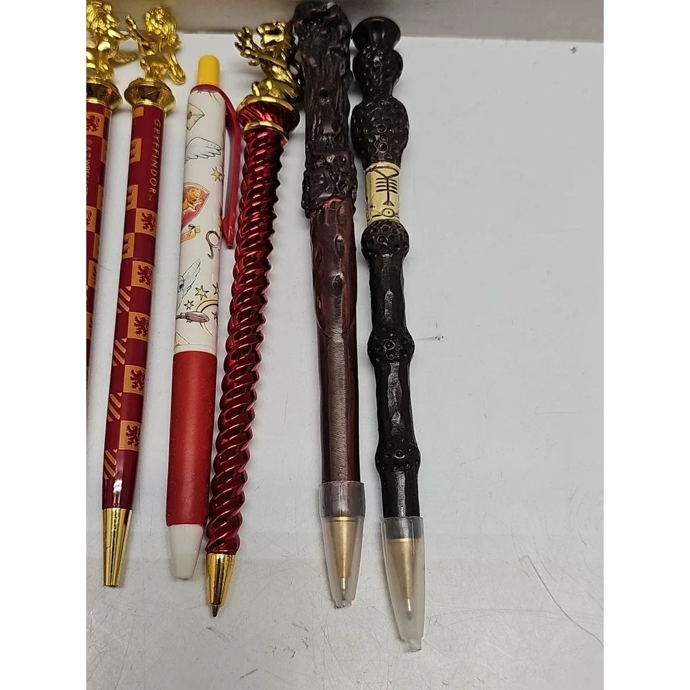 Lot of 19HARRY POTTER Pens/Pencils Wizarding World, Noble, Wands